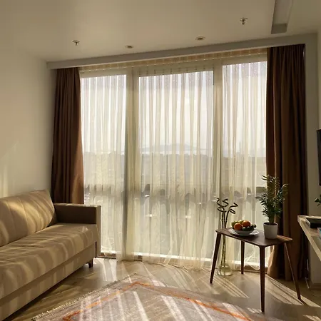 With Incredible View Of The Sea Near Metro Station * Isztambul